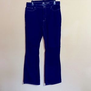 Lee Rider classic fit jeans - size 16